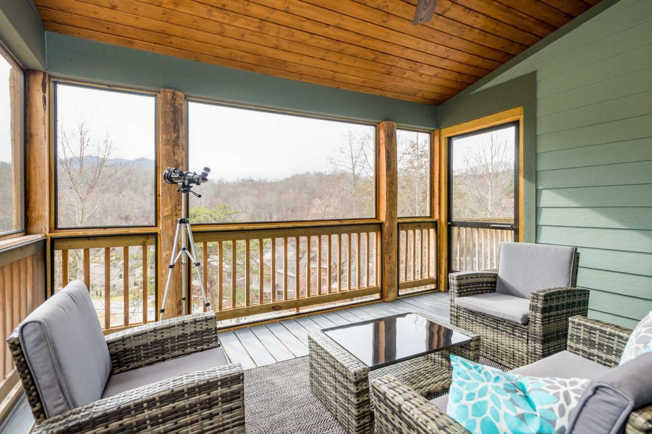 Cullowhee Home With Game Room, Wraparound Decks Exterior photo